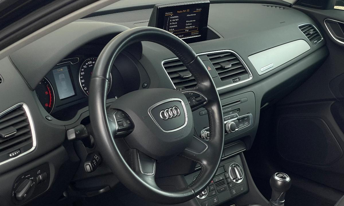 AUDI Q3 2.0 TDI quattro Advanced