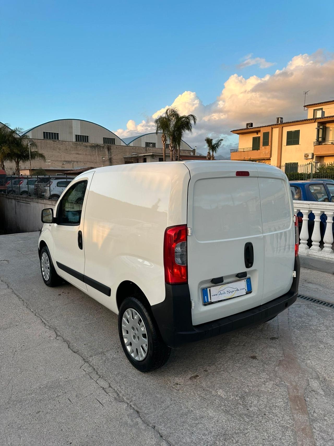 Peugeot Bipper cambio automatico/COIBENTATO 1.4 DIESEL