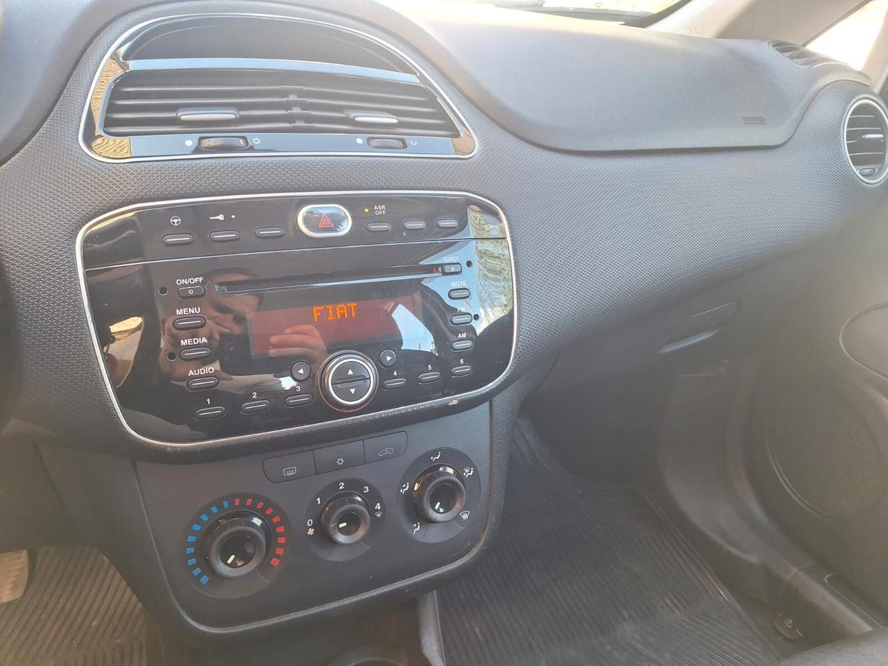 Fiat Punto 1.2 8V 5 porte Strett
