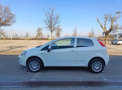 fiat punto 1.4 metano del 2017 van 2 posti