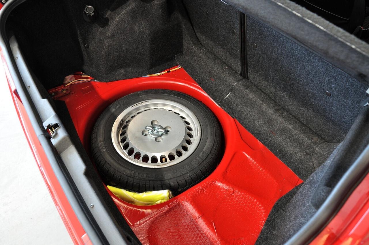Alfa Romeo 33 1.7 Quadrifoglio Verde carburatori pari al nuovo!