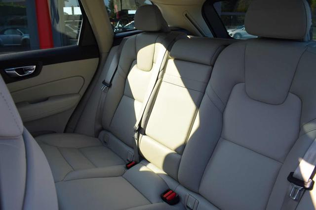 VOLVO XC60 T8 Twin Engine AWD Geartronic Business Plus
