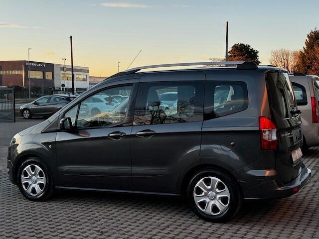 Ford Tourneo Courier Tourneo Courier 1.5 TDCI 75 CV Sport