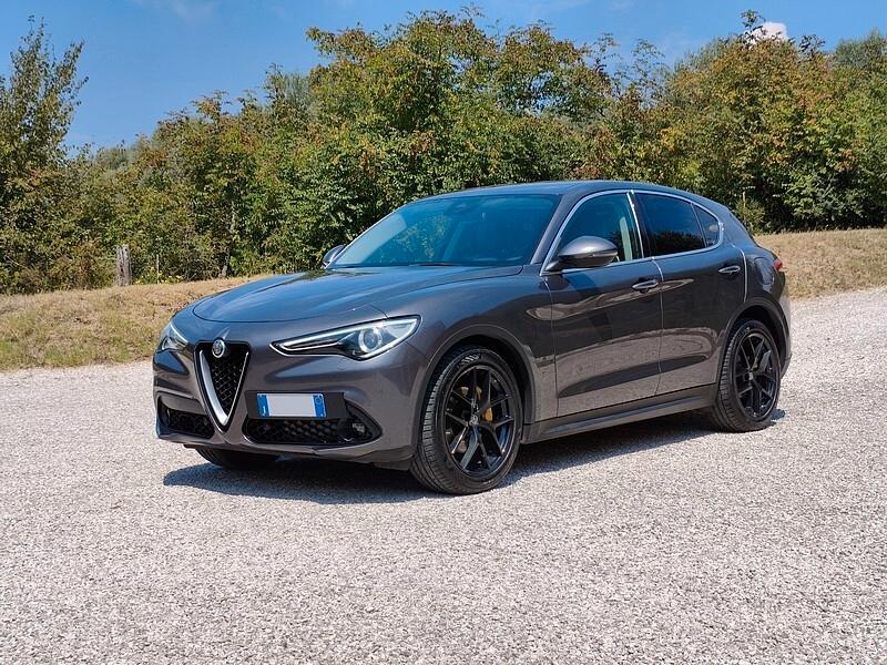 Alfa Romeo Stelvio Executive 2.2 Td Rwd