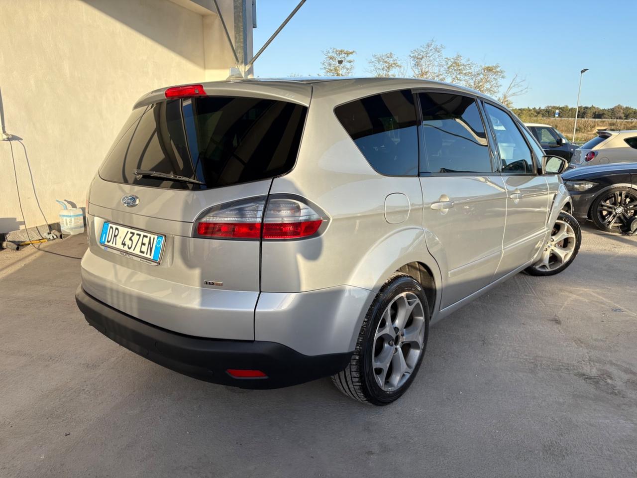 Ford S-Max 2.0 TDCi 140CV Titanium 7 POSTI!