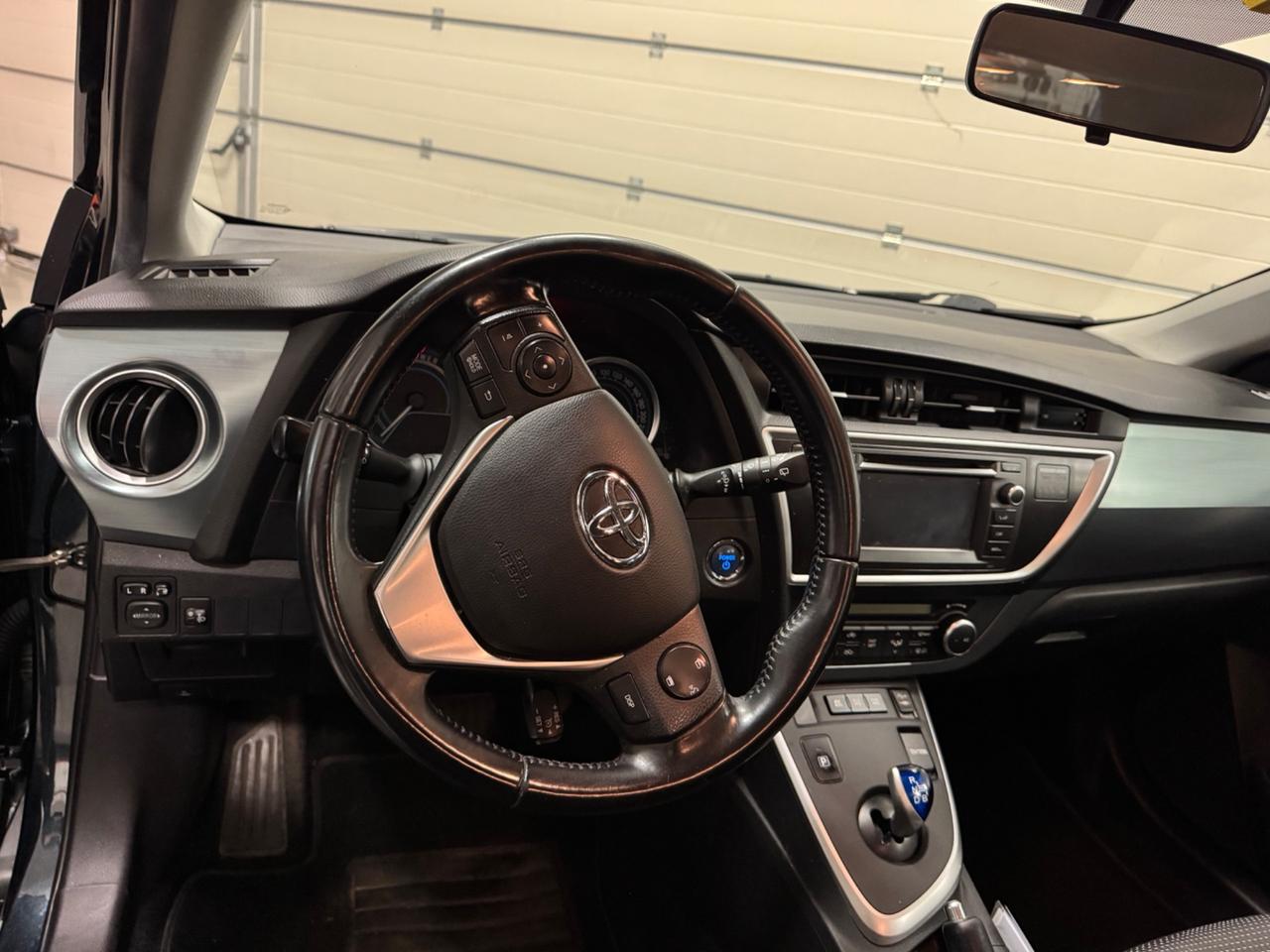Toyota Auris 1.8 Hybrid FATTURA BATTERIE NUOVE