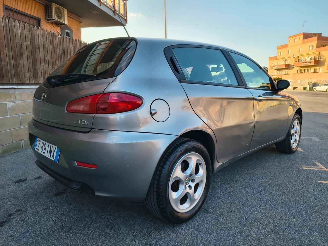 Alfa Romeo 147 1.9 JTD 120cv UNICO PROPRIETARIO