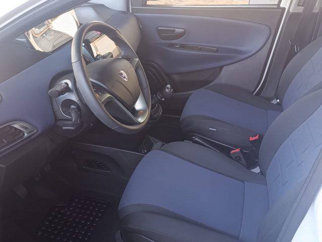 LANCIA Ypsilon 1.0 FireFly 5 porte S&S Hybrid Oro
