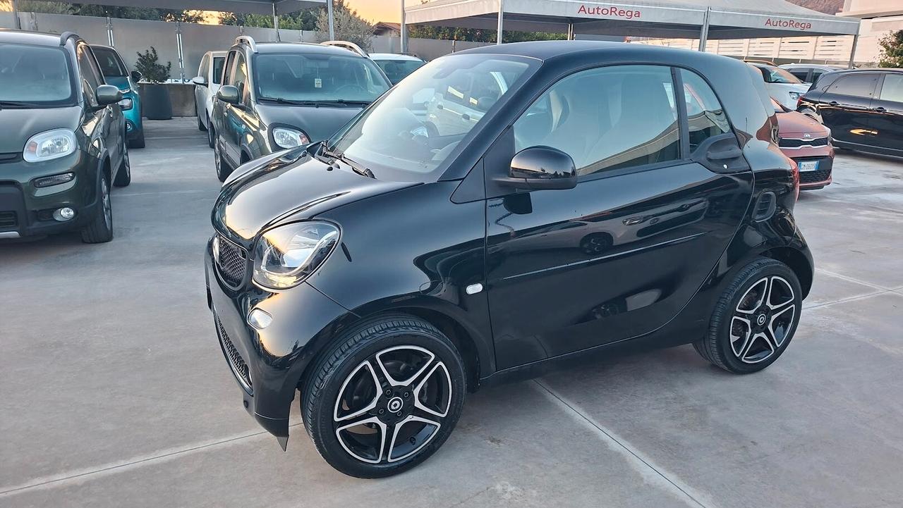 Smart ForTwo 70 1.0 Benzina 2016