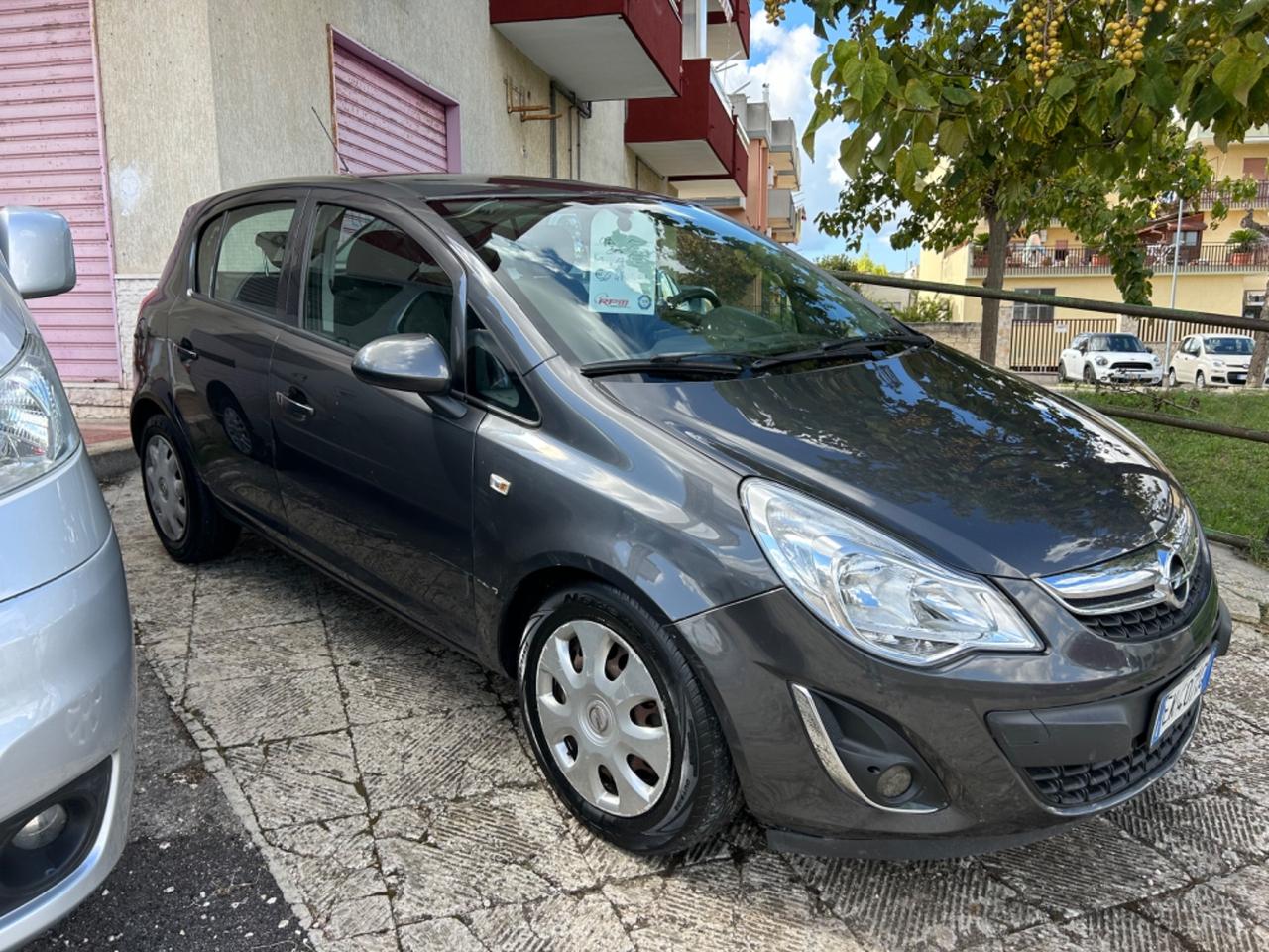 Opel Corsa 1.2 85CV 5 porte GPL-TECH One