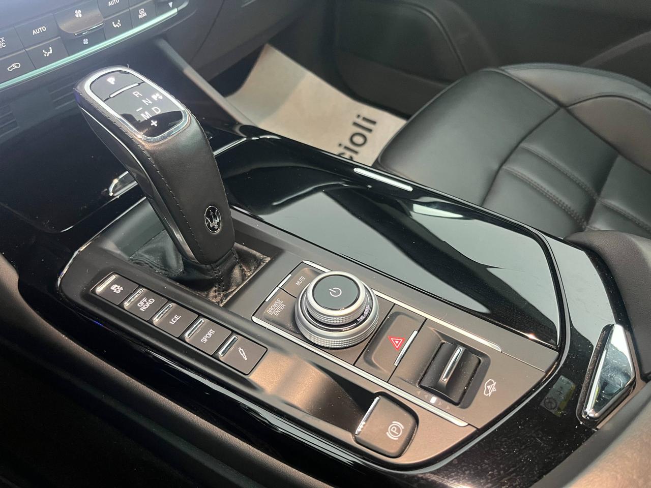 MASERATI Levante 2021 - Maserati Levante2.0 mhev executive 330cv auto