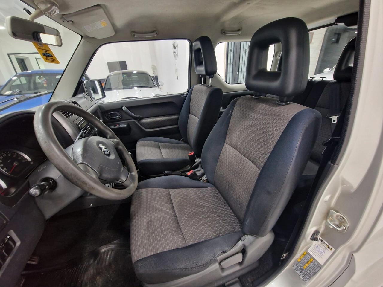 Suzuki Jimny 1.3i 16V cat 4WD JX