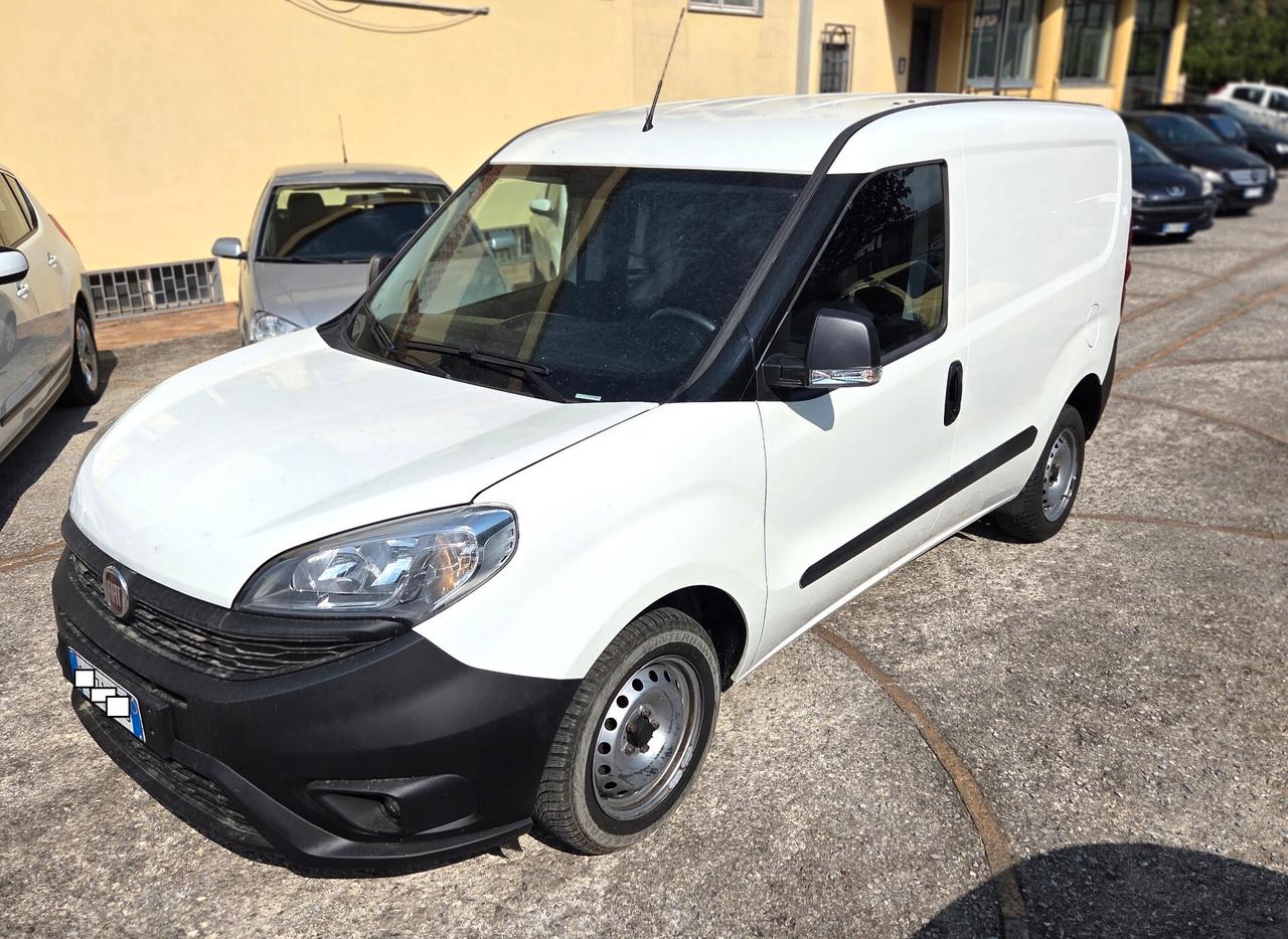 Doblò 1.6 MJT 105CV FURGONE IVA COMPRESA GARANZIA