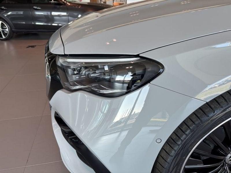 Mercedes-Benz Classe E 220d 4Matic Berlina AMG Line Premium