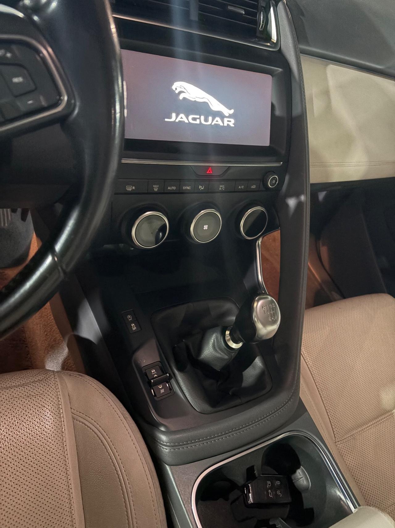 Jaguar E-Pace 2.0D 150 CV prezzo 13500