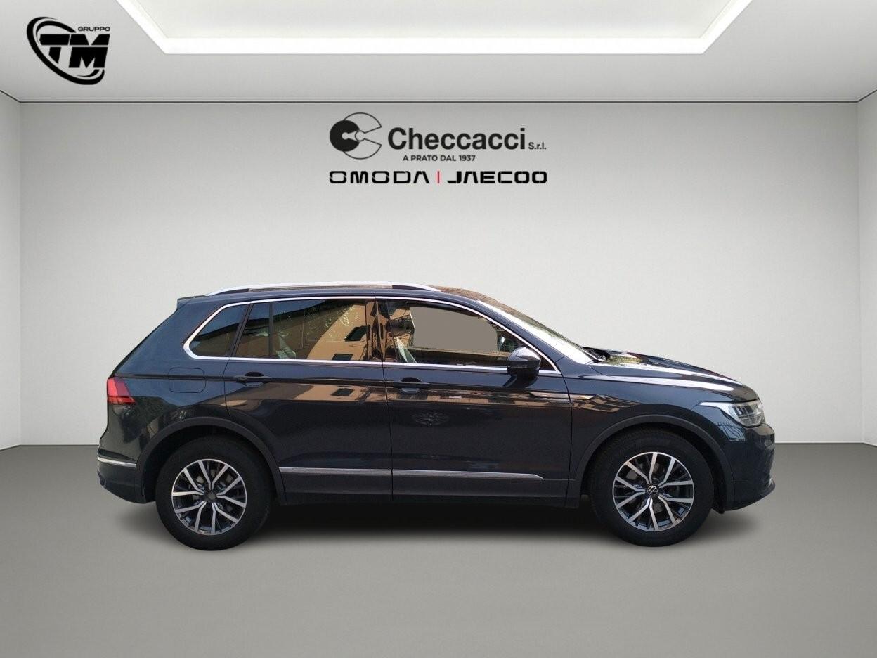 Volkswagen Tiguan 2.0 tdi Life 150cv dsg - IVA ESPOSTA