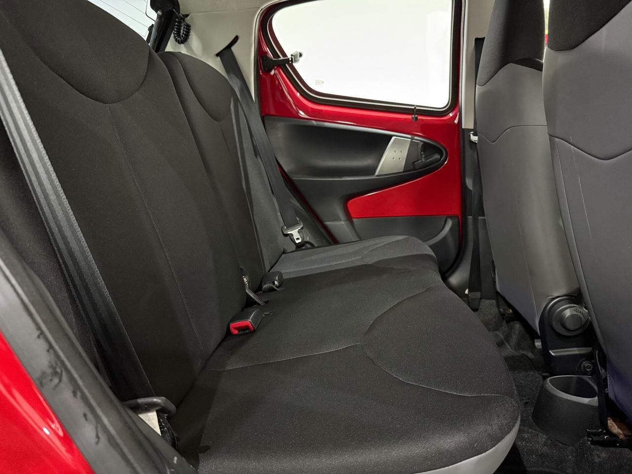 Toyota Aygo 1.0 VVT-i 68cv 5p- Edition *Led