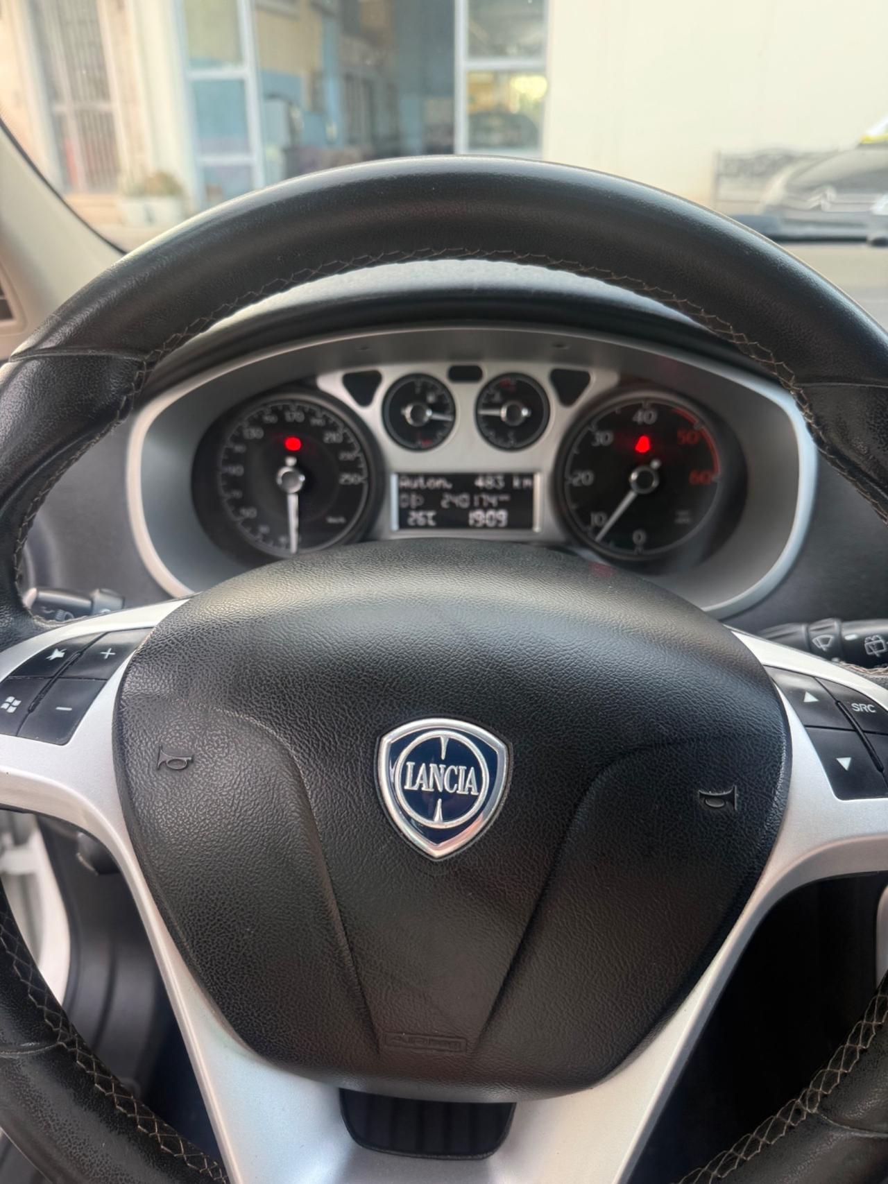 Lancia Delta 1.6 MJT DPF Gold