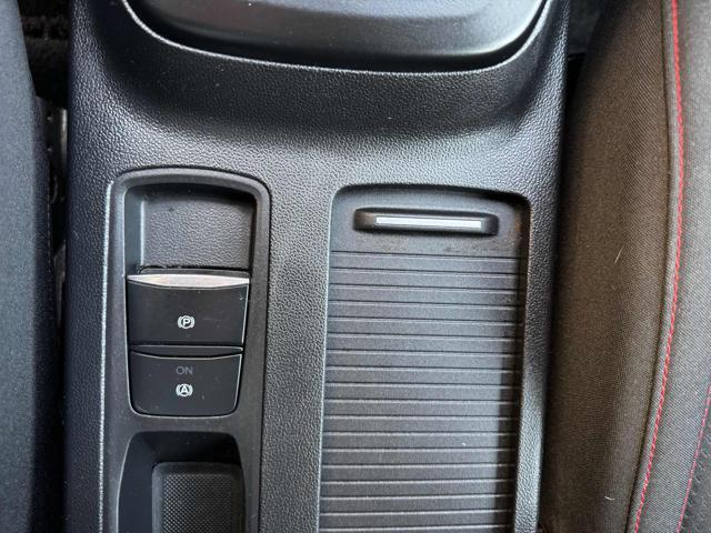 FORD Focus 1.0 EcoBoost Hybrid 125 CV SW ST-Line Design