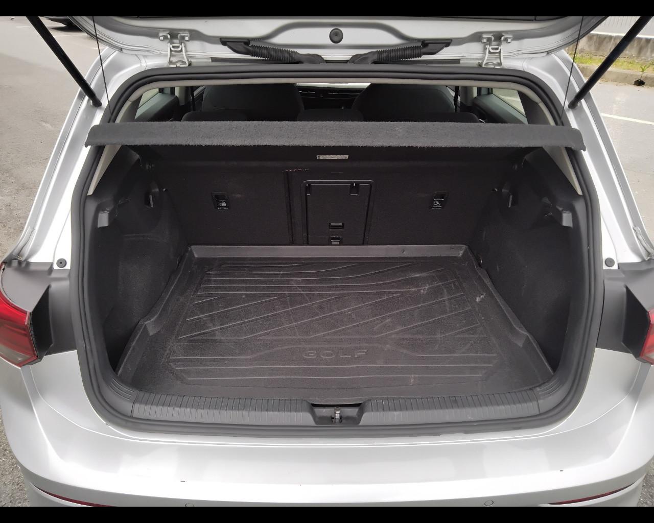 VOLKSWAGEN Golf VIII 2020 - Golf 1.0 tsi evo Life 110cv