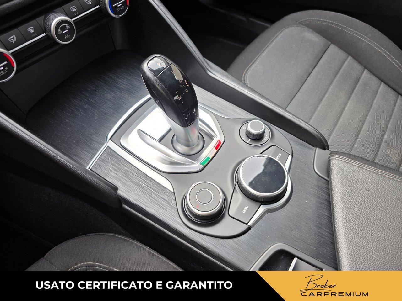 Alfa Romeo Giulia Giulia 2.2 t Executive 160cv auto my19