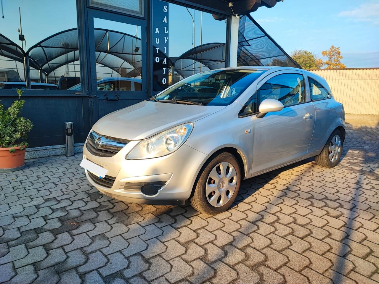 Opel Corsa 1.0 Enjoy uni-pro