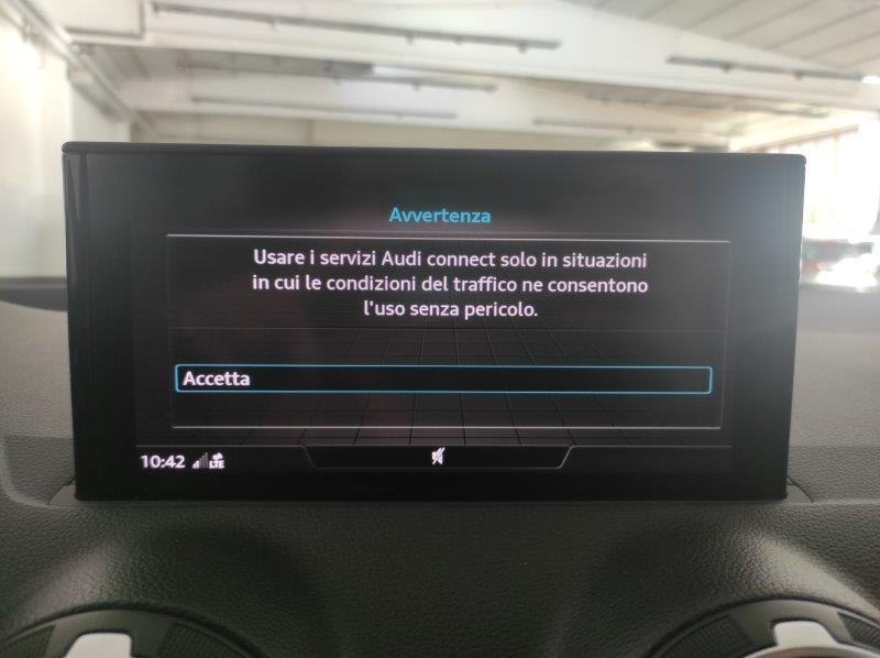 AUDI Q2 - Q2 35 TFSI S tronic S line Edition