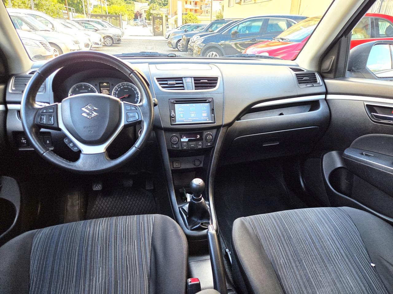 Suzuki Swift 1.3 DDiS FULL NAVI SENSORI TETTO GARANZIA