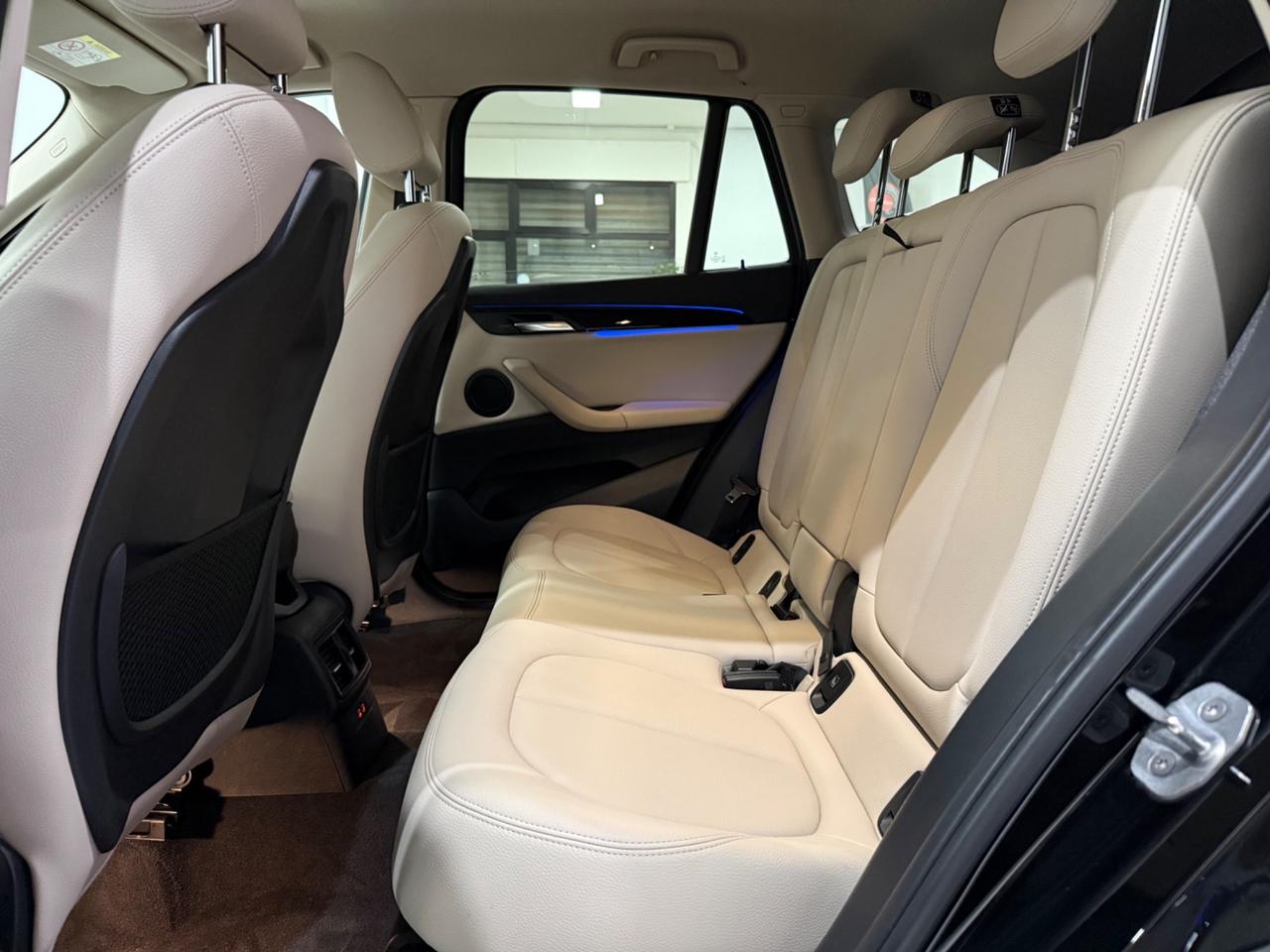 Bmw X1 sDrive18d xLine *Head Up*Pelle*Camera