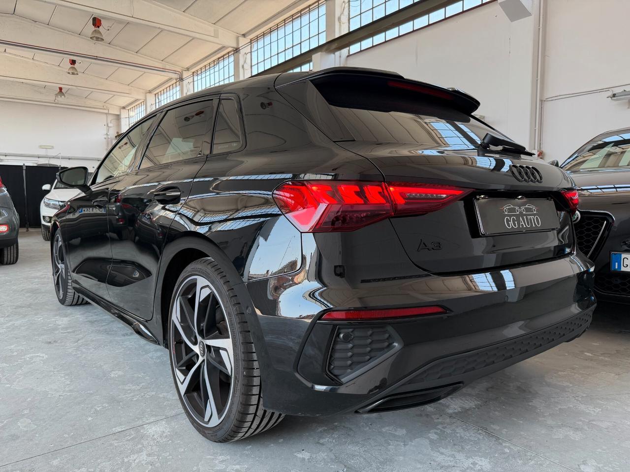 Audi A3 SPB 35 TFSI Identity Black