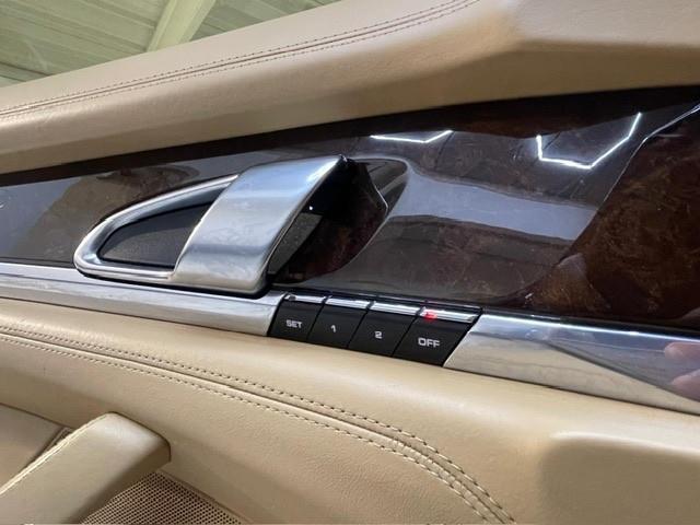 Porsche Panamera 4.8 Turbo