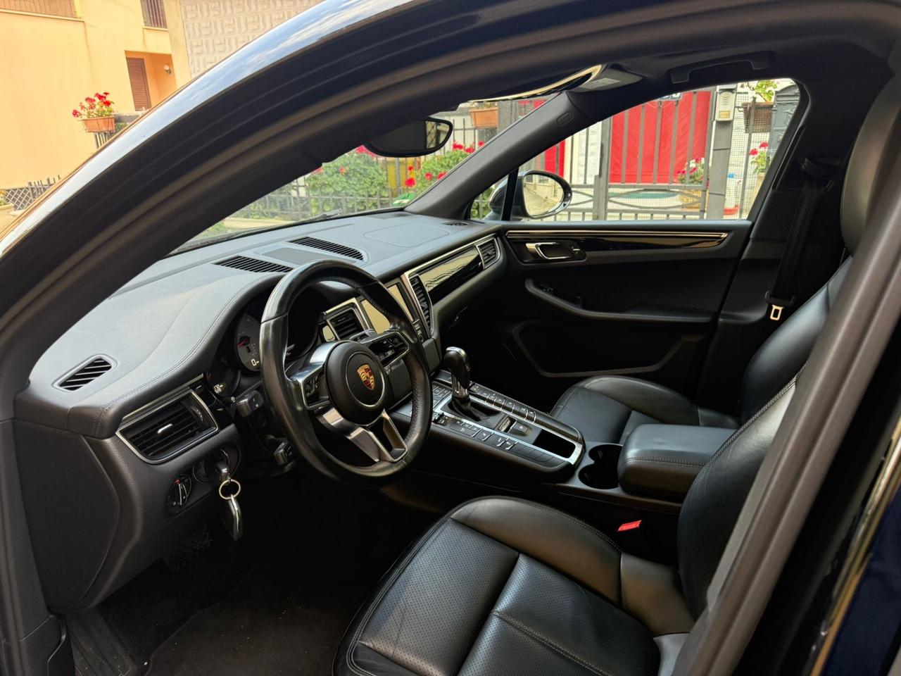 Porsche Macan 3.0 S Diesel con gancio traino