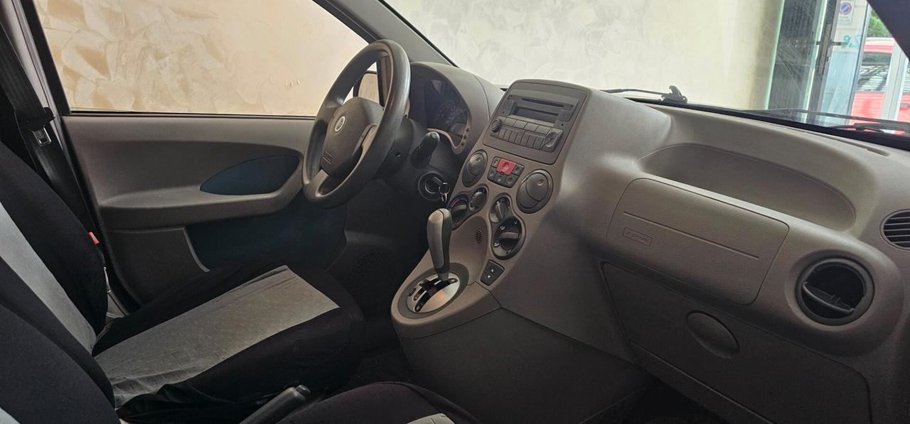 Fiat Panda 1.2 Emotion