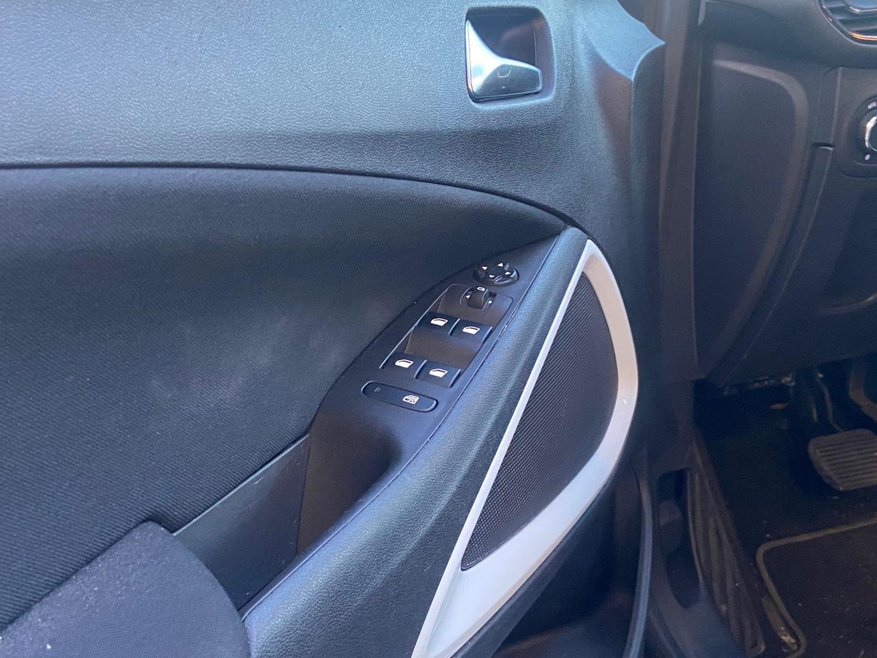 Opel Crossland X Innovation 1.2 #9187