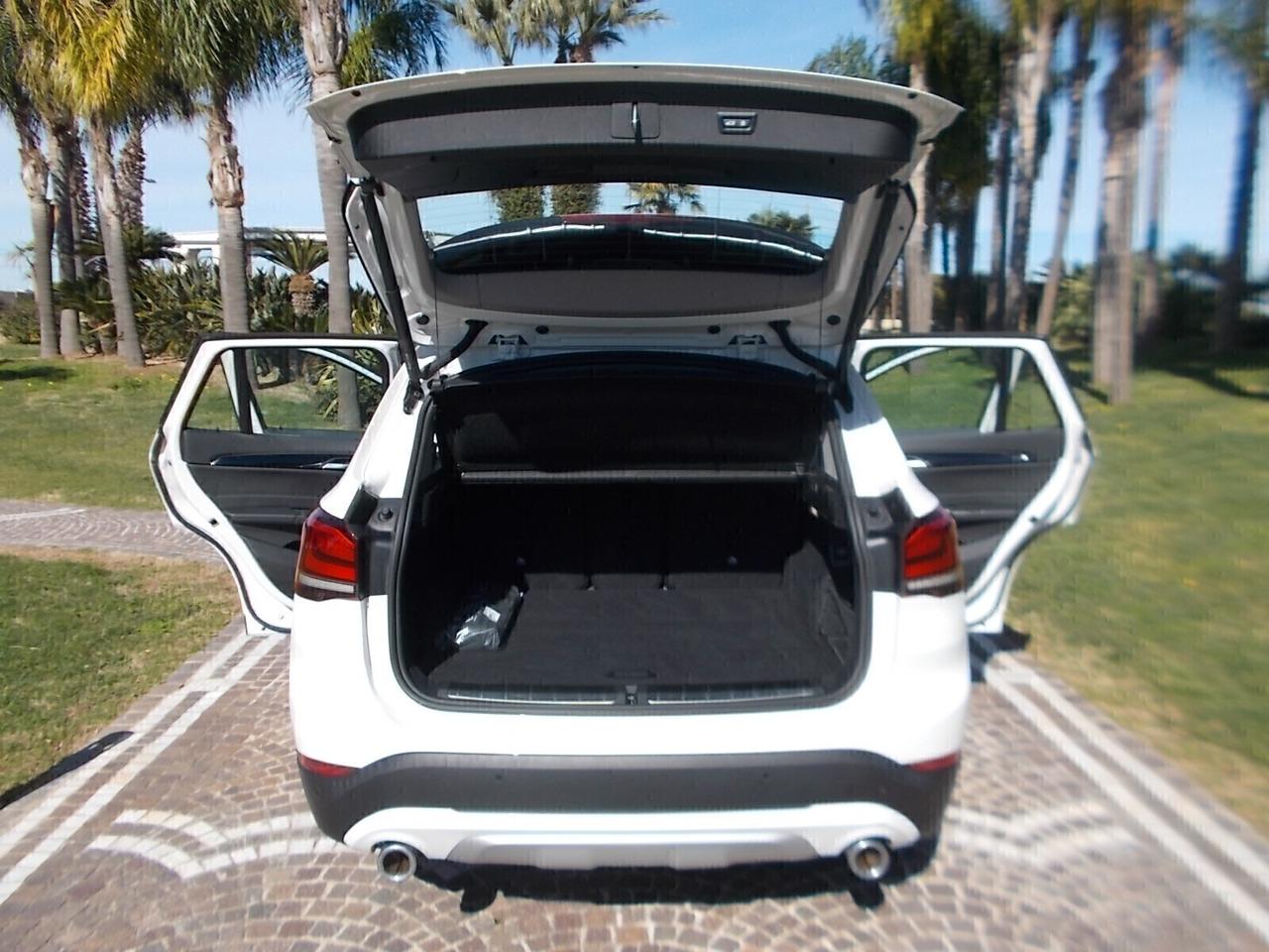 Bmw X1 sDrive18d XLine *SUPER FULL OPT.* daVETRINA