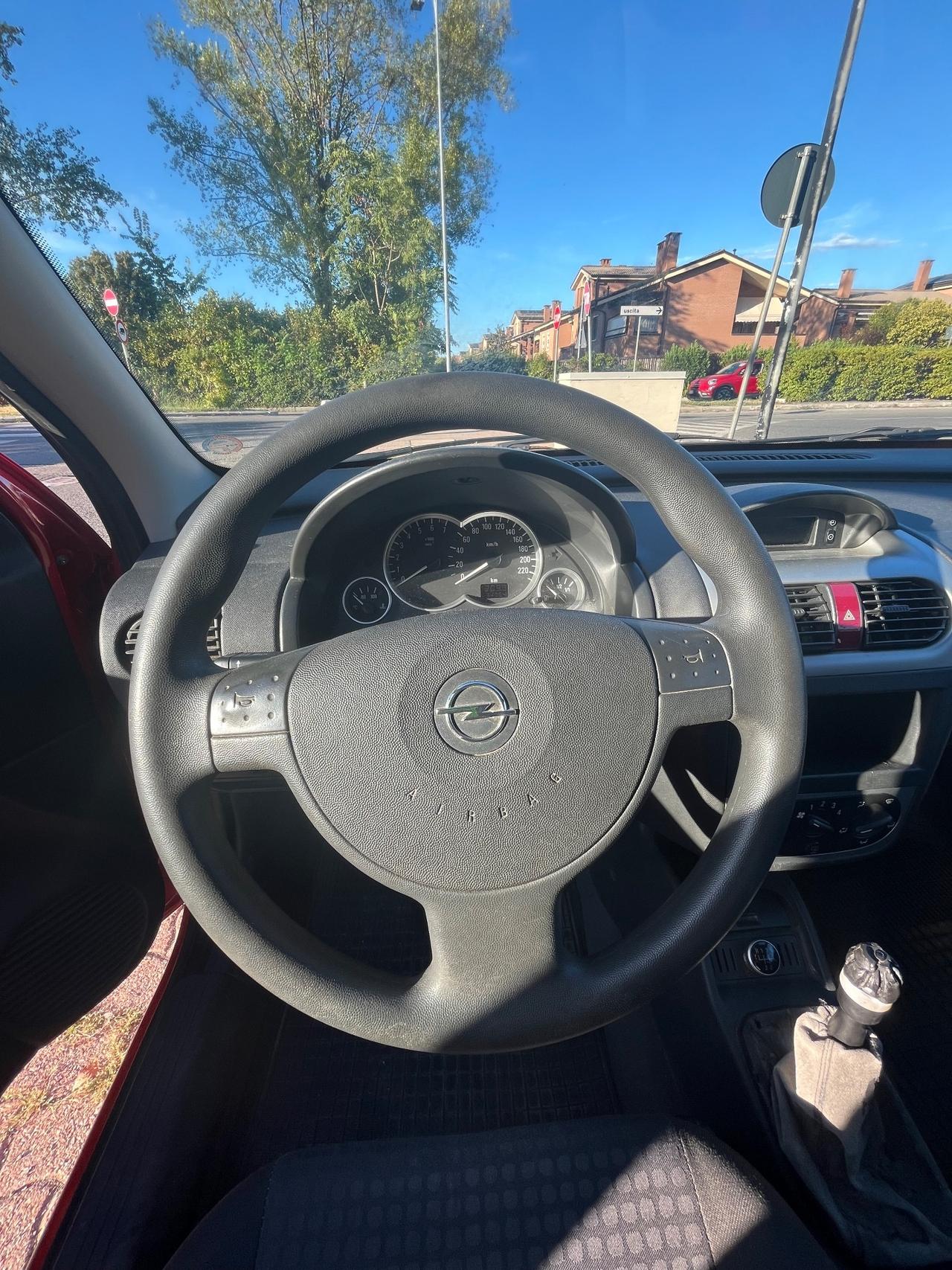 Opel Corsa 1.2i 16V cat 3 porte Enjoy