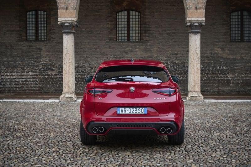 Alfa Romeo Stelvio 2.9 Bi-Turbo V6 520 CV AT8 Quadrifoglio MY24 DA ORDINARE Rif. Lorenzo