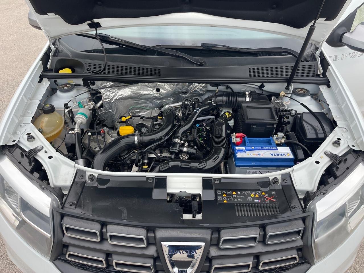 DACIA SANDERO STEPWAY 0.9 TCE GPL FULL LED MY17