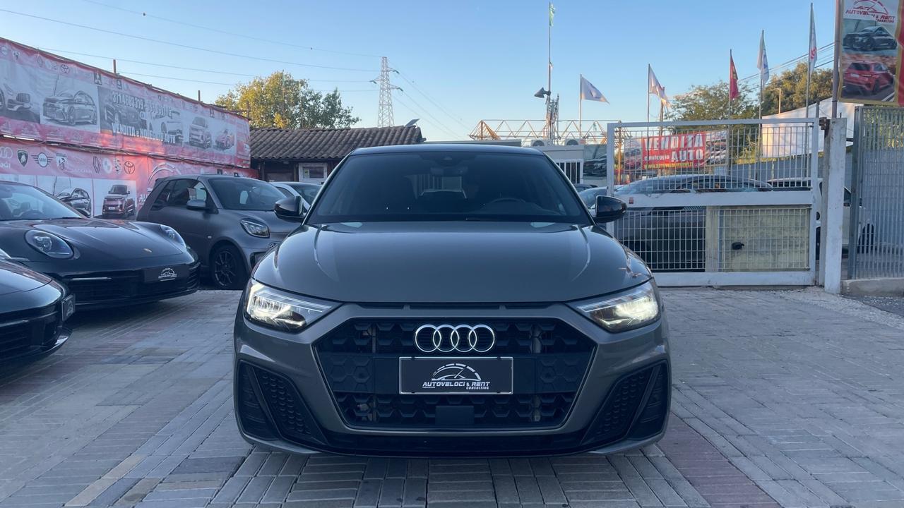 Audi A1 SPORTBACK| S-LINE| 116CV |LUCI AMBIENTE |RETROCAMERA |CERCHI 18'' | PELLE| PRONTA CONSEGNA|