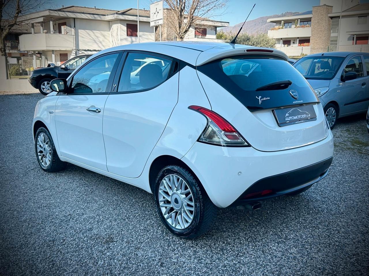 Lancia Ypsilon 1.2 69 CV 5 porte Gold - UNIPROPRIETARIO
