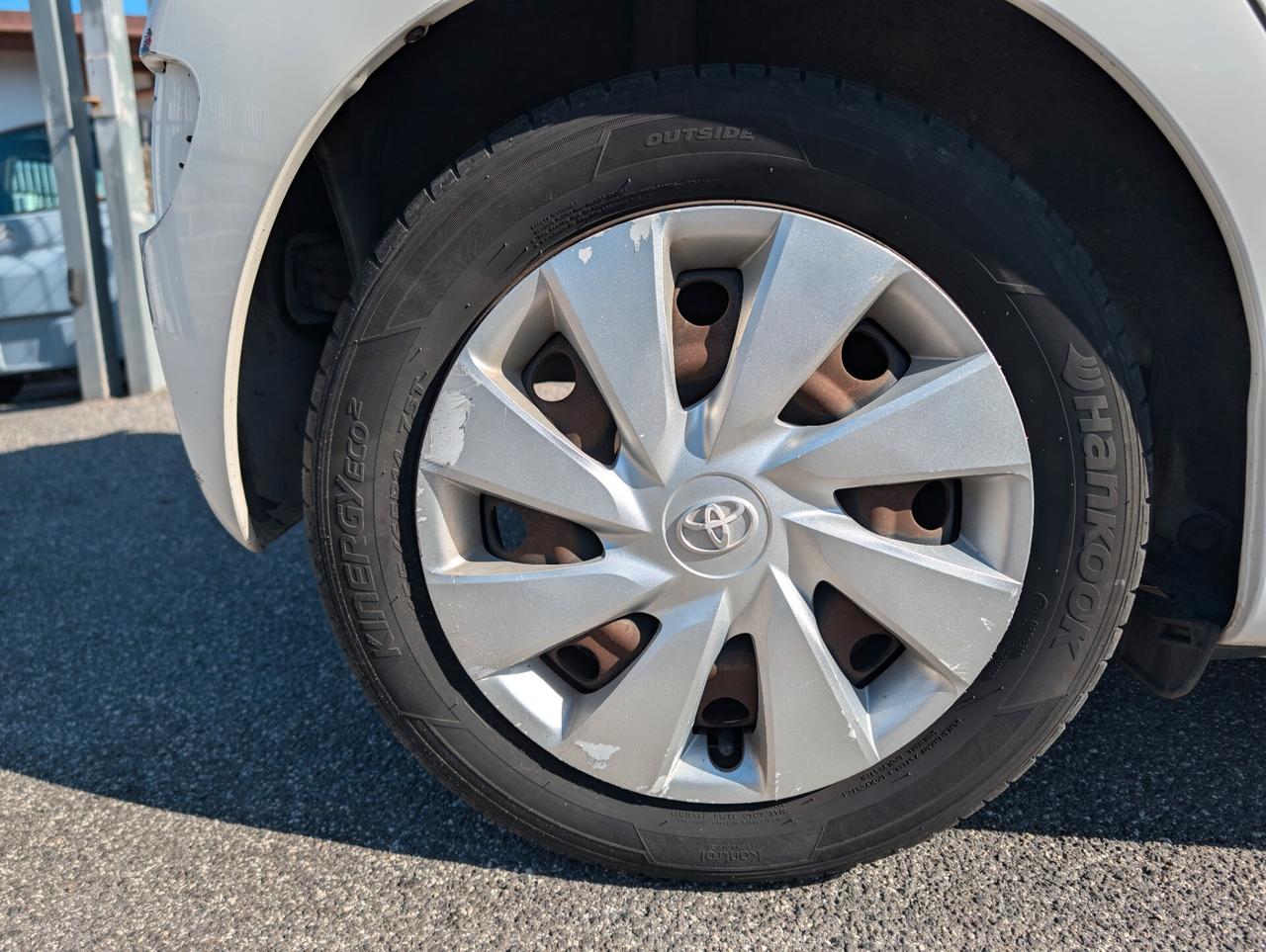 Toyota Aygo 1.0 12V VVT-i 5 porte Connect