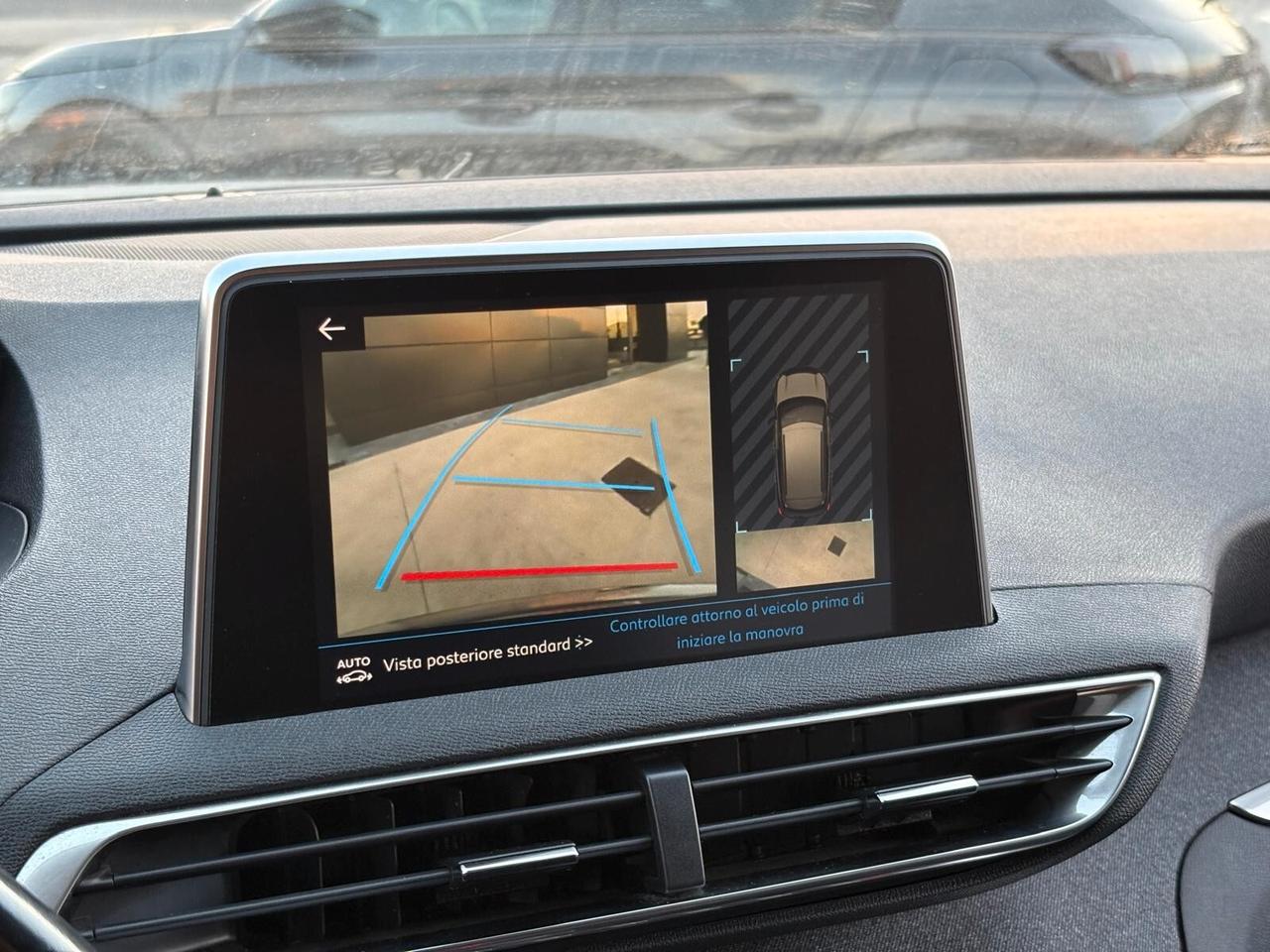 Peugeot 3008 BlueHDi 130 S&S EAT8 Allure