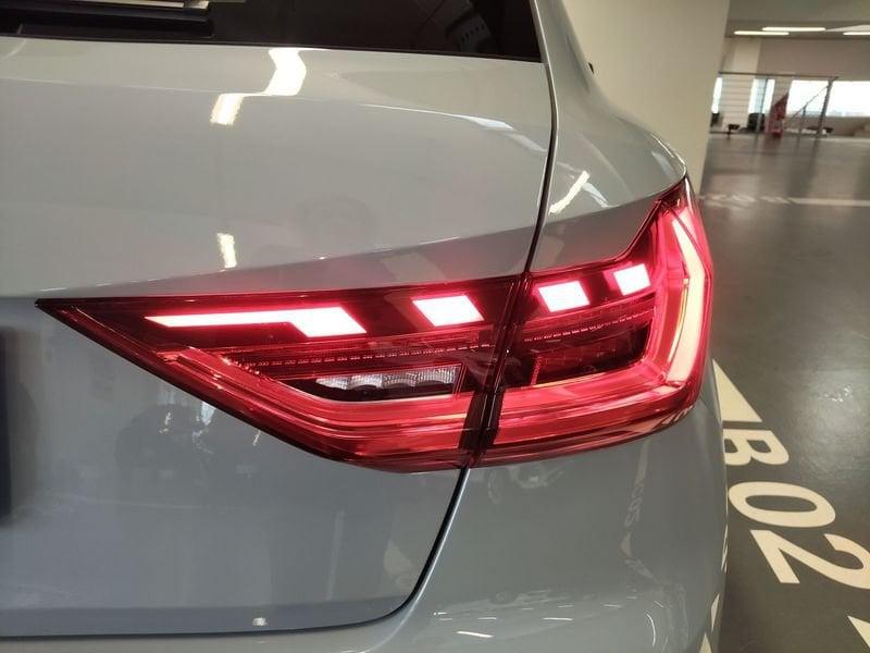 Audi A1 Sportback 30 TFSI S tronic Identity Black