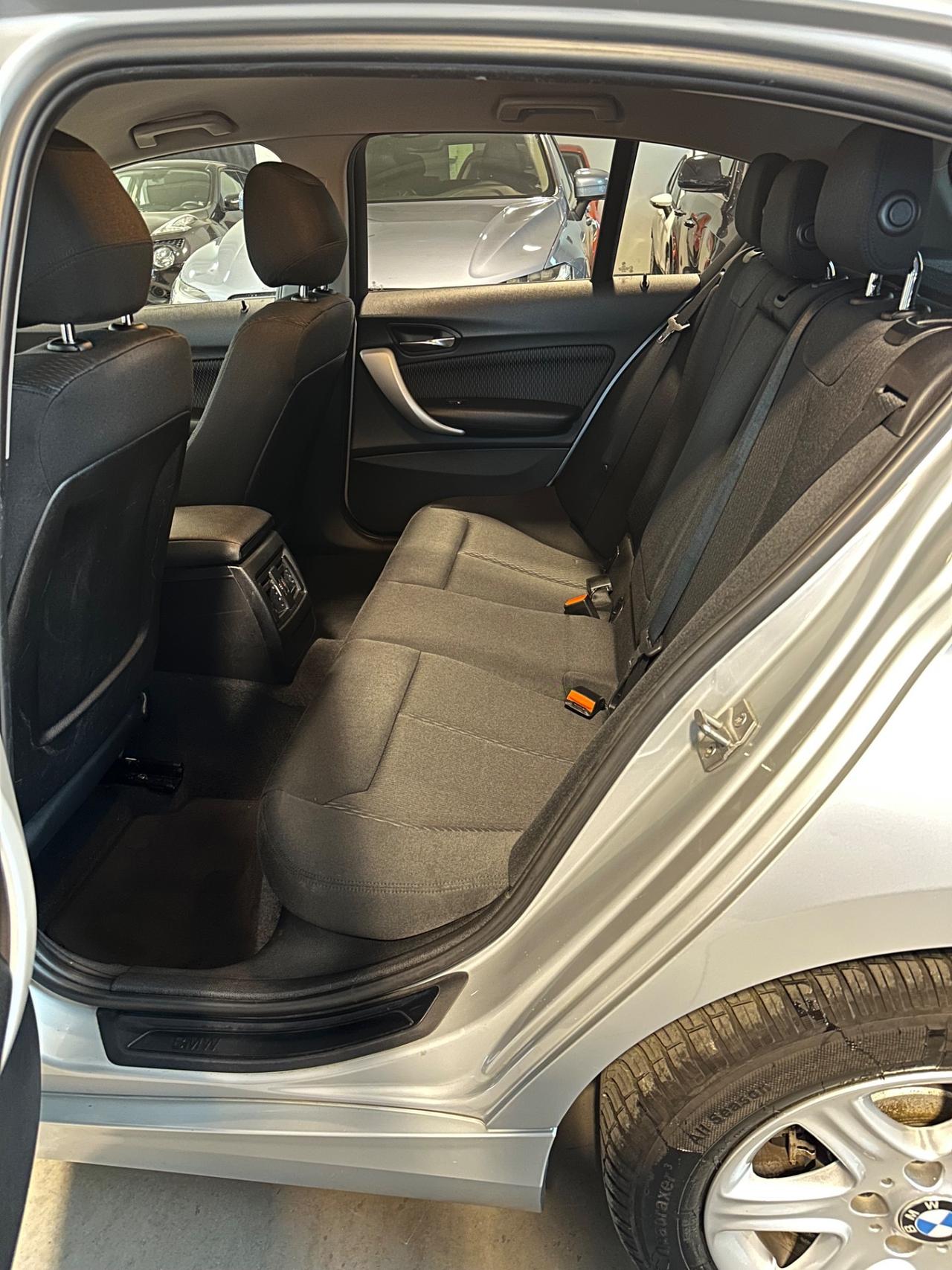 Bmw 114 114d 5p. Sport