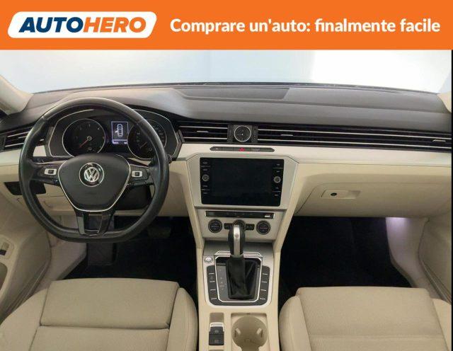 VOLKSWAGEN Passat 2.0 TDI DSG Business BlueMotion Technology