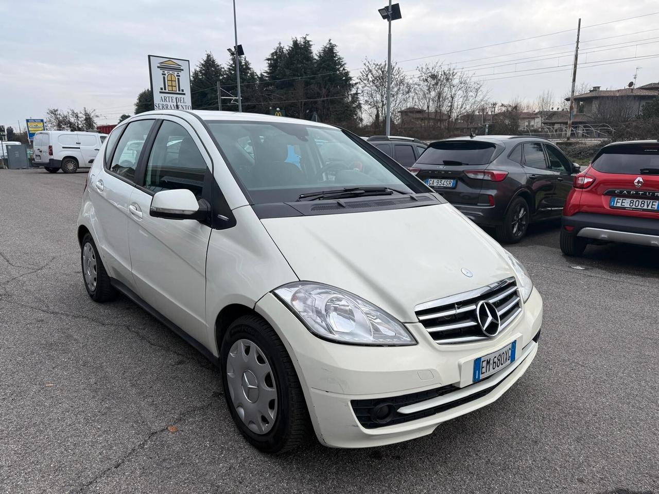 Mercedes-benz A 160 CDI BlueEFFICIENCY Executive