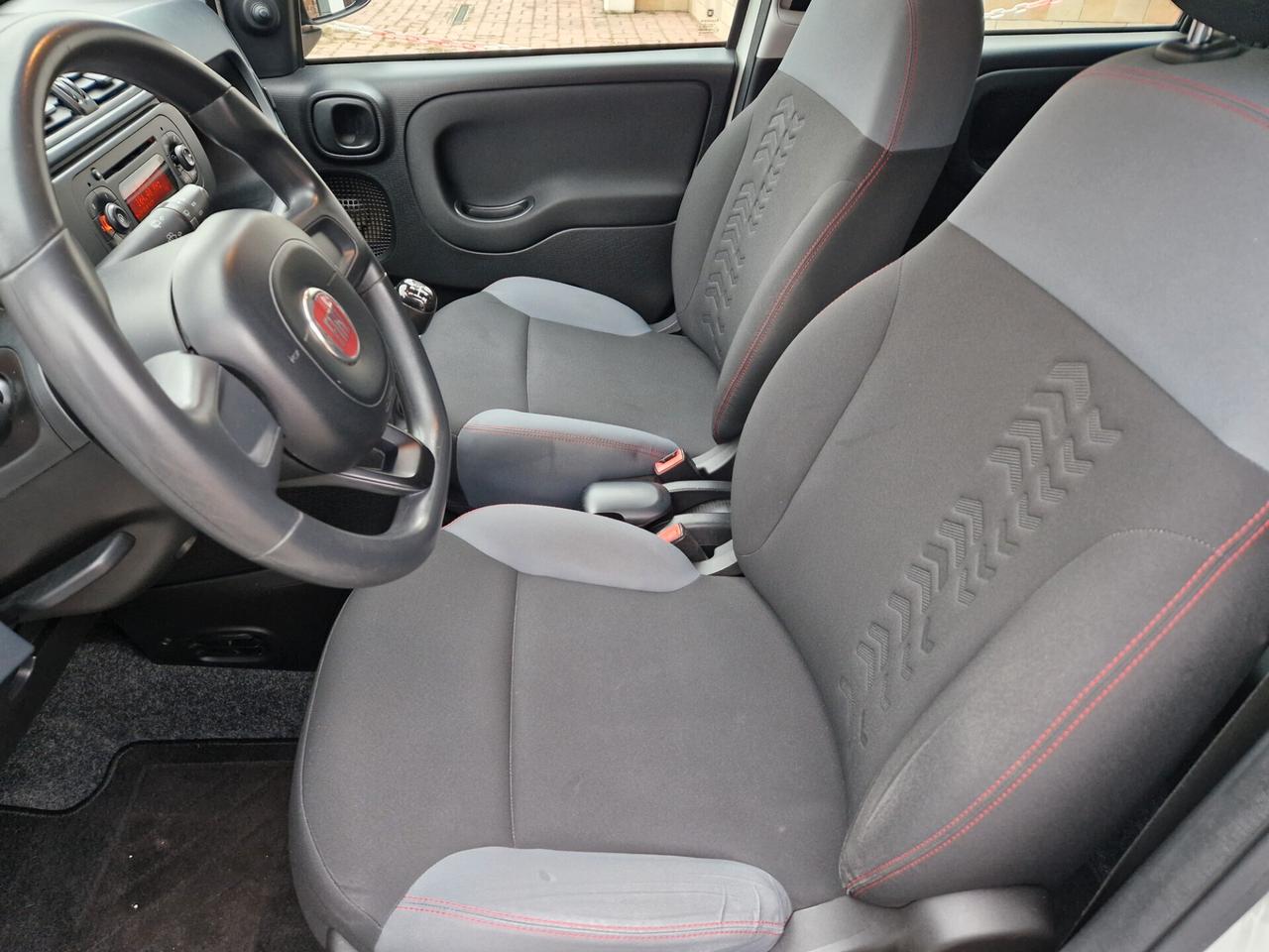 Fiat Panda 1.2 69CV Benzina Euro6, Clima, Servosterzo, Radio