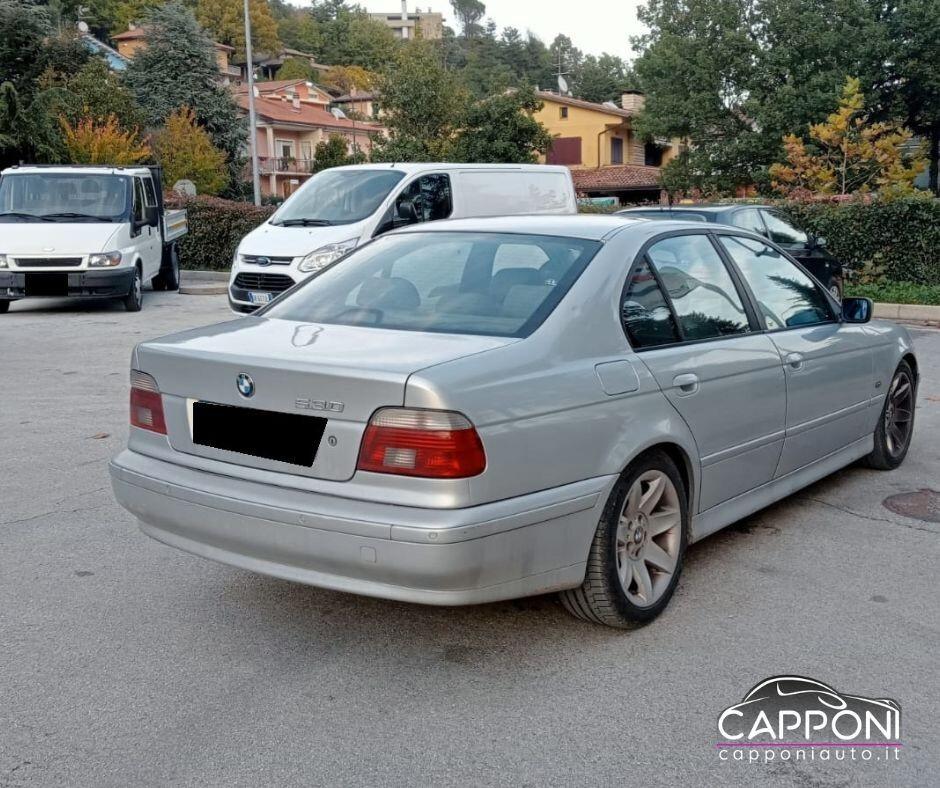 BMW 530 d 24V Pelle/Clima bi-zona/Sensori parcheggio