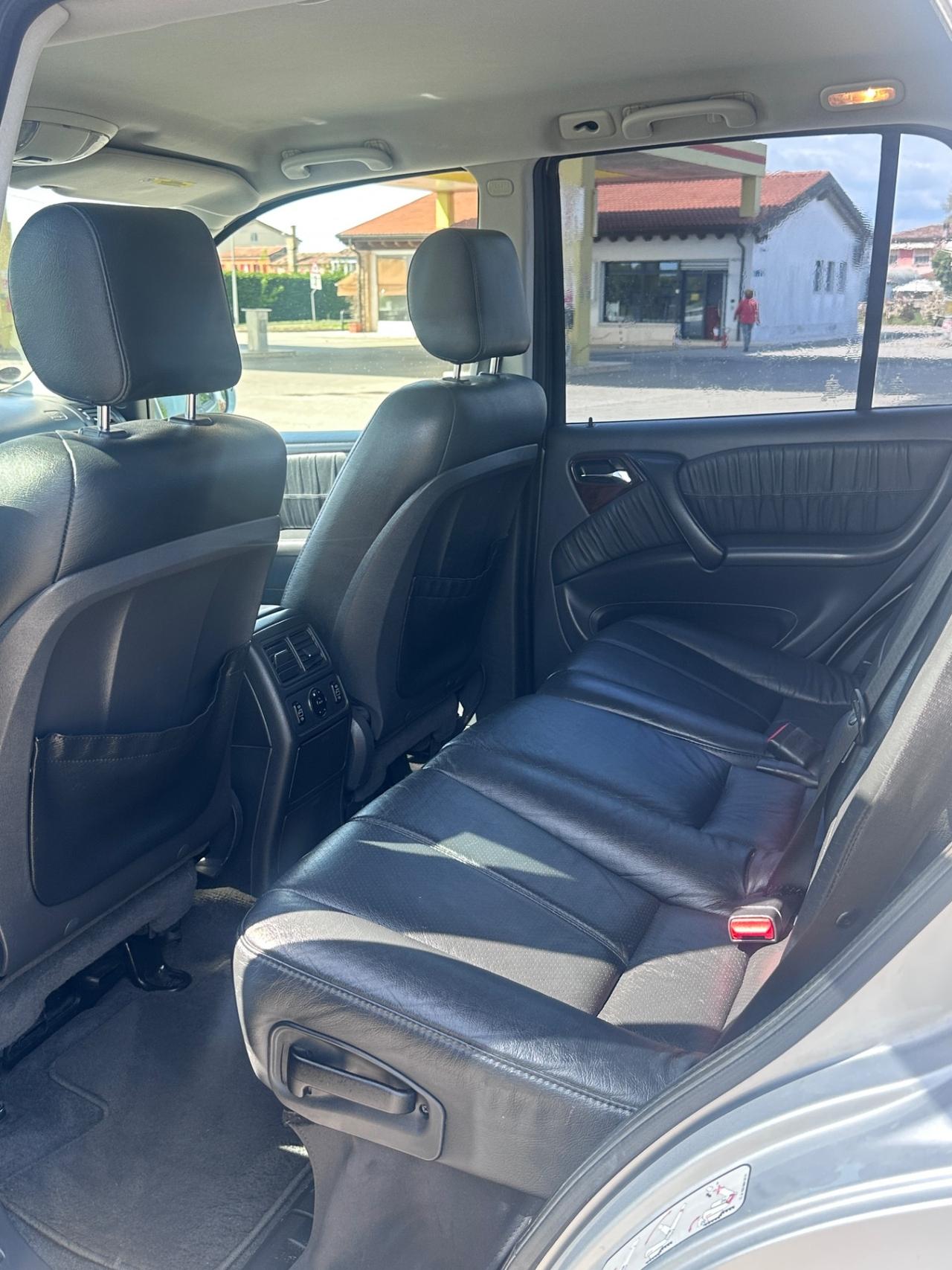 Mercedes-benz ML 270 ML 270 turbodiesel cat CDI