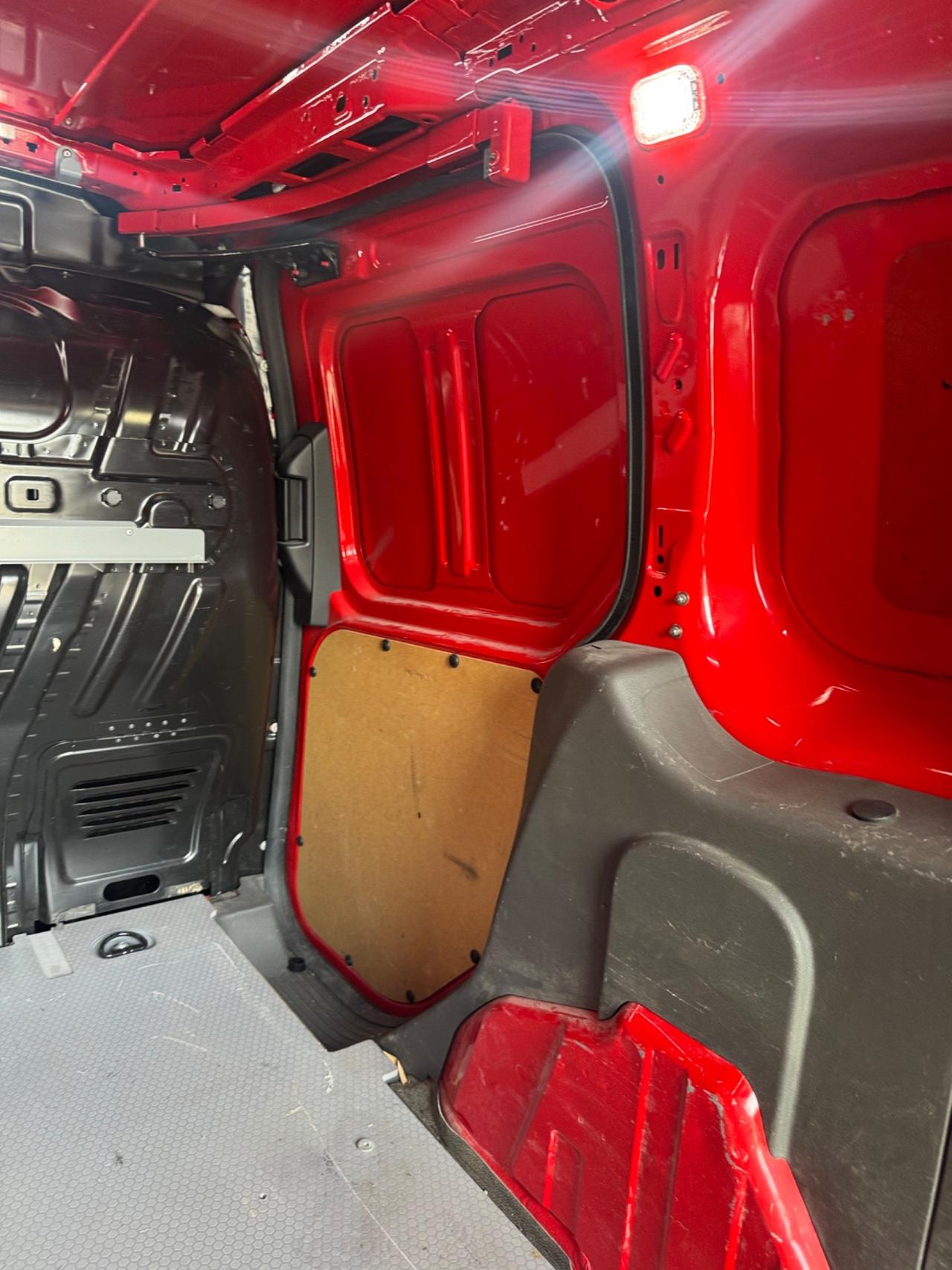 FORD TRANSIT CONNECT FULL OPTIONAL